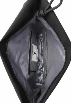 Suri Frey Wooky-Plane - Schoudertas - Black 15 Suri Frey Wooky-Plane - Schoudertas - Black -Suri Frey 4cfada7ae74442e1af6f6d44b9174d03