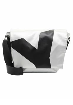 Suri Frey Jessey-Plane - Schoudertas - Silver 11 Suri Frey Jessey-Plane - Schoudertas - Silver -Suri Frey b21b4df4e4df417e9eefb860e4a02e89